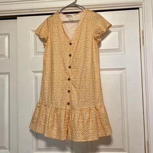 Super cute yellow dress